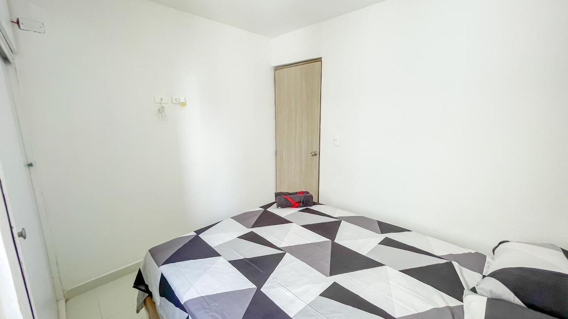 Apto En Cerca De Zona Turística Y Mar Con 3 Apartamento Cartagena