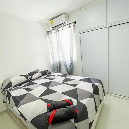Apartamento Apto En Cerca De Zona Turística Y Mar Con 3 Cartagena