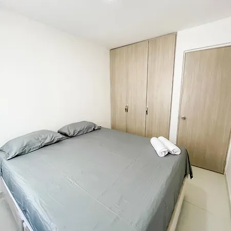 Apto En Cerca De Zona Turística Y Mar Con 3 Cartagena